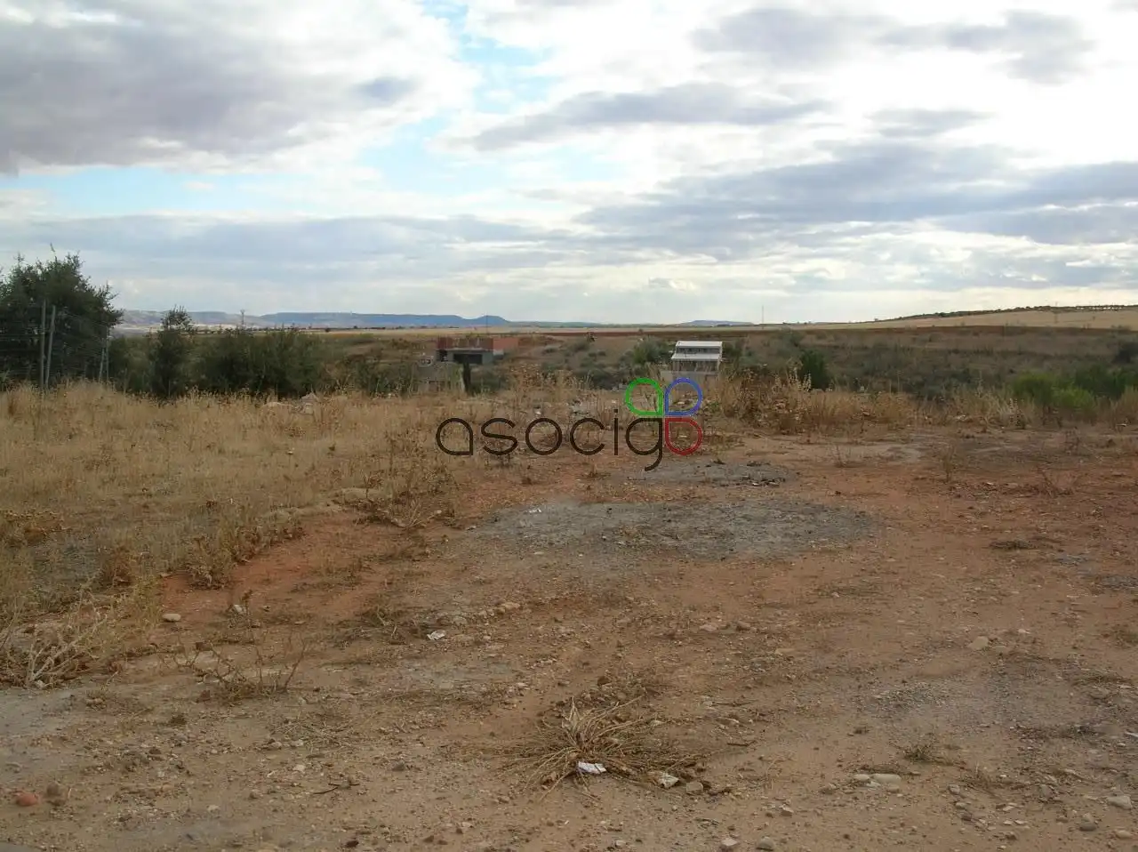 Terreny rústic en venda a CALLE VALDEAPARICIO