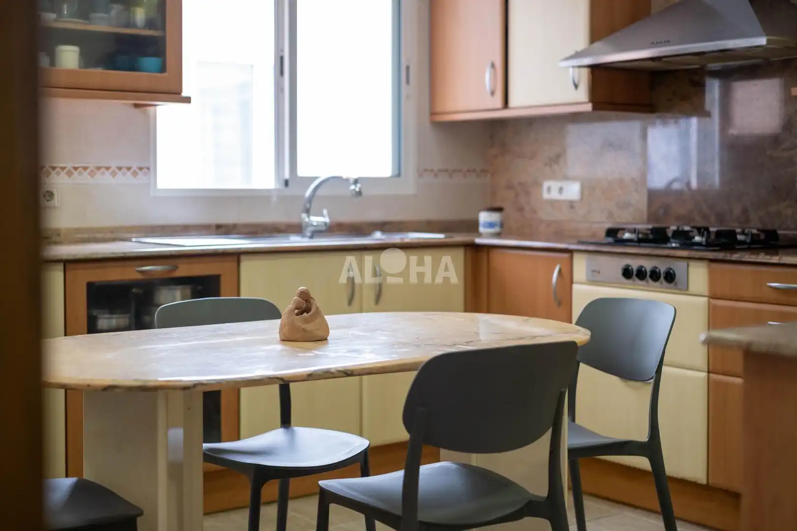 Cocina de Piso de alquiler en Valencia con Calefacción, Amueblado y Balcón