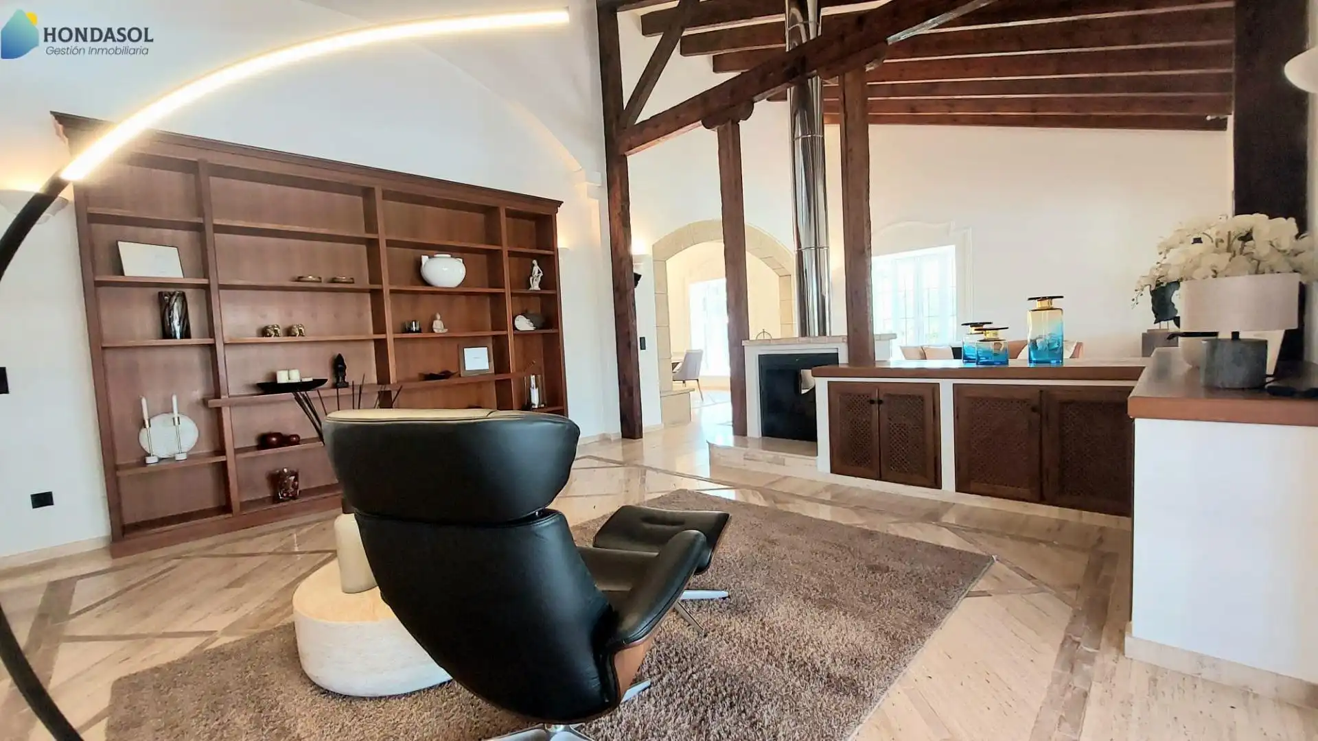 Sala d'estar de Casa o xalet en venda en Cartagena amb Aire condicionat, Jardí privat i Terrassa