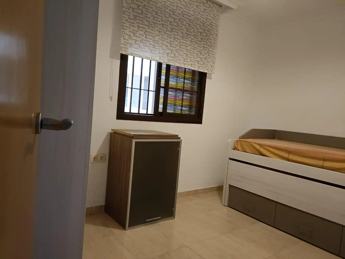Bedroom of Flat for rent in Roquetas de Mar  with Terrace, Furnished and Community pool