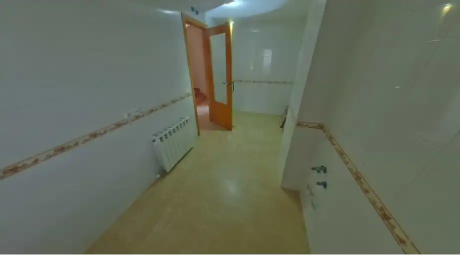 Casa adosada en venda a Isabel La Catolica, 8, Villaverde de Medina
