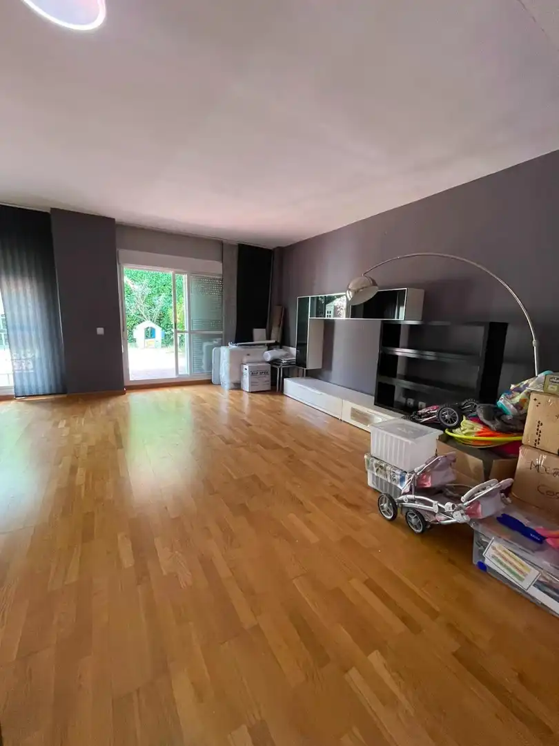 Wohnzimmer von Wohnung zur Miete in Las Rozas de Madrid mit Klimaanlage, Heizung und Terrasse