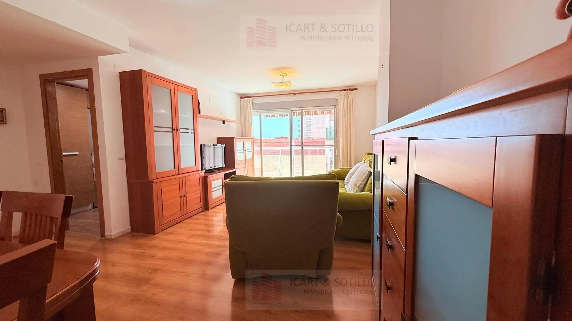 Sala de estar de Piso en venta en Vinaròs con Aire acondicionado, Calefacción y Parquet
