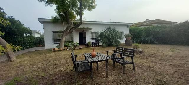 Casa-chalet en Venta en Calle Ajonjolí en Nuevo Bulevar