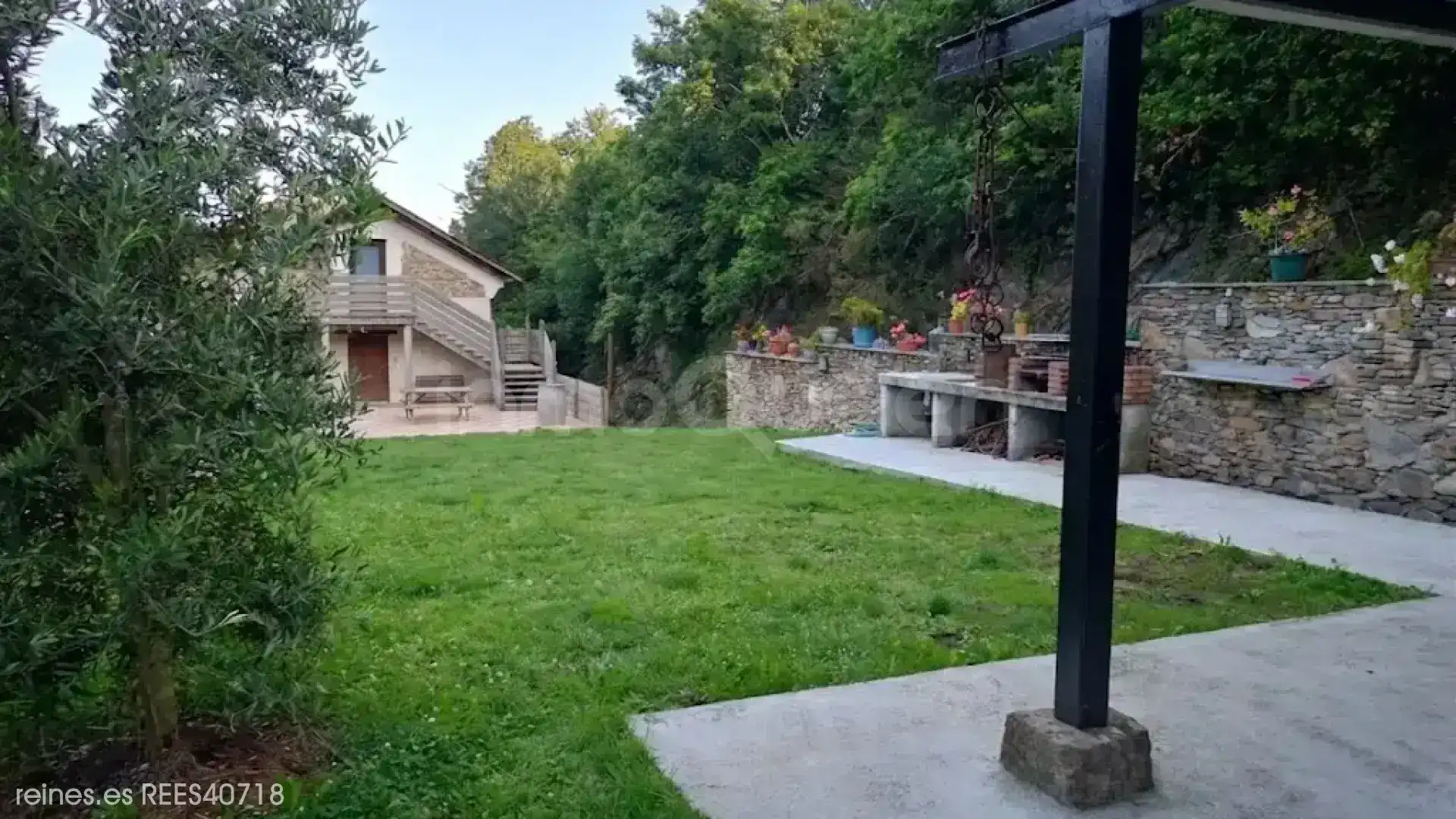 Casa o xalet en venda en El Franco  amb Aire condicionat, Calefacció i Terrassa