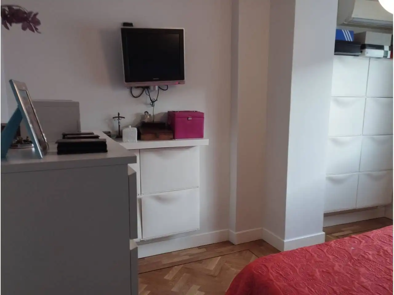 Habitación de Casa adosada en venta en Ciudad Real con Aire acondicionado, Calefacción y Jardín privado