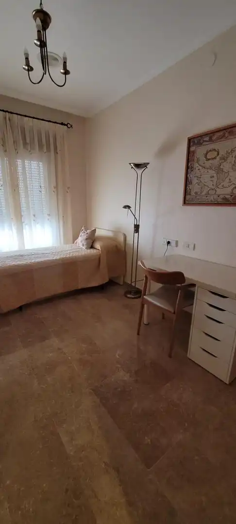Pis de lloguer a Adra