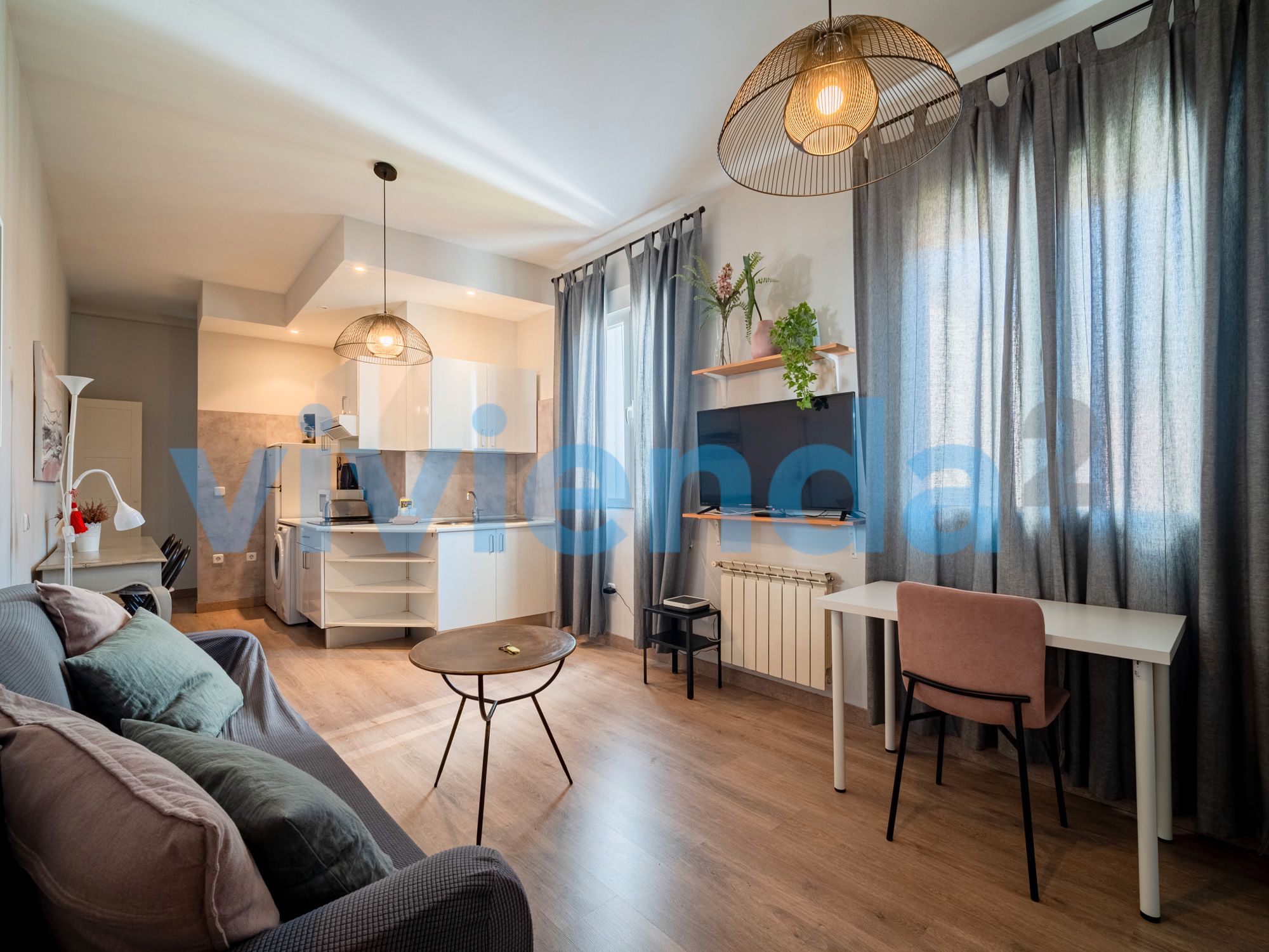 Piso en venta en Magdalena, Embajadores - Lavapiés