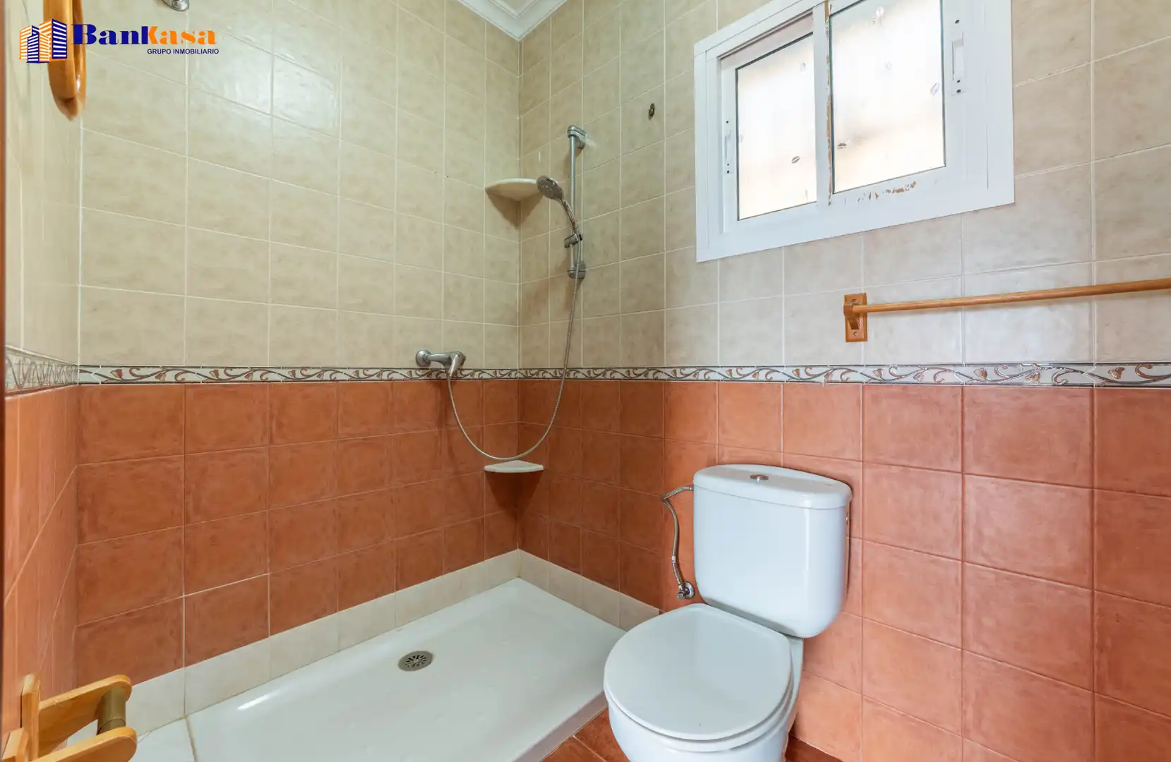 Baño de Casa o chalet en venta en Casabermeja con Jardín privado, Piscina y Amueblado