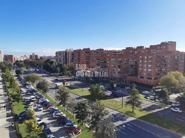 Appartamento con balcone in vendita a Avenida cid