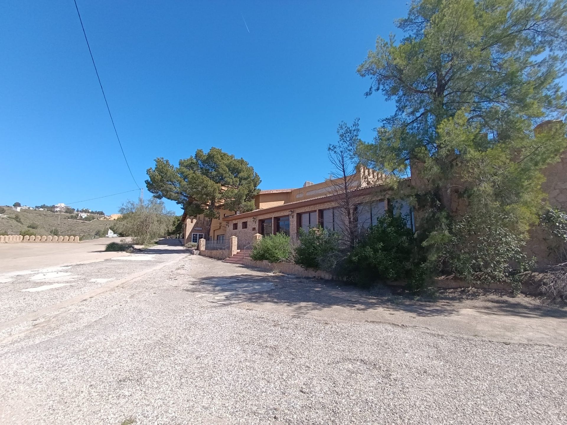 Exterior view of Building for sale in Aledo