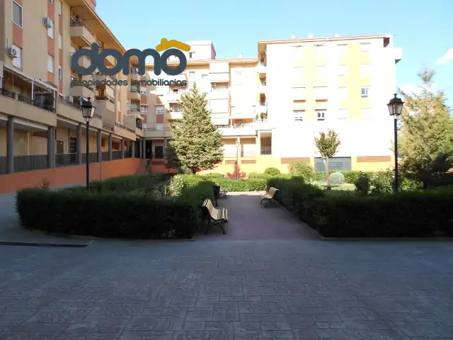 Flat for rent in Calle Emilia Pardo Bazán, Joaquina Eguaras