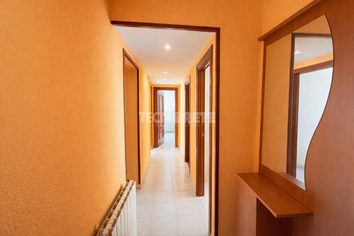 Flat for sale in Madrid  with Air Conditioner, Heating and Terrace
