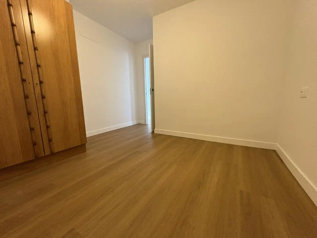 Schlafzimmer von Wohnung zur Miete in Madrid mit Klimaanlage und Heizung