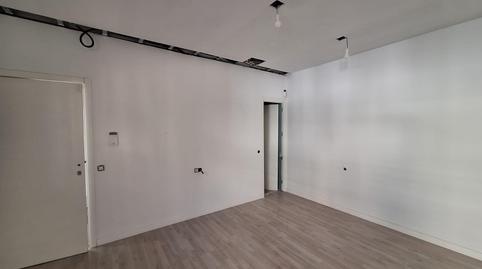 Foto 4 de Planta baixa en venda a Can Deu, Barcelona