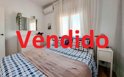 Dormitori de Pis en venda en  Madrid Capital amb Aire condicionat, Calefacció i Terrassa