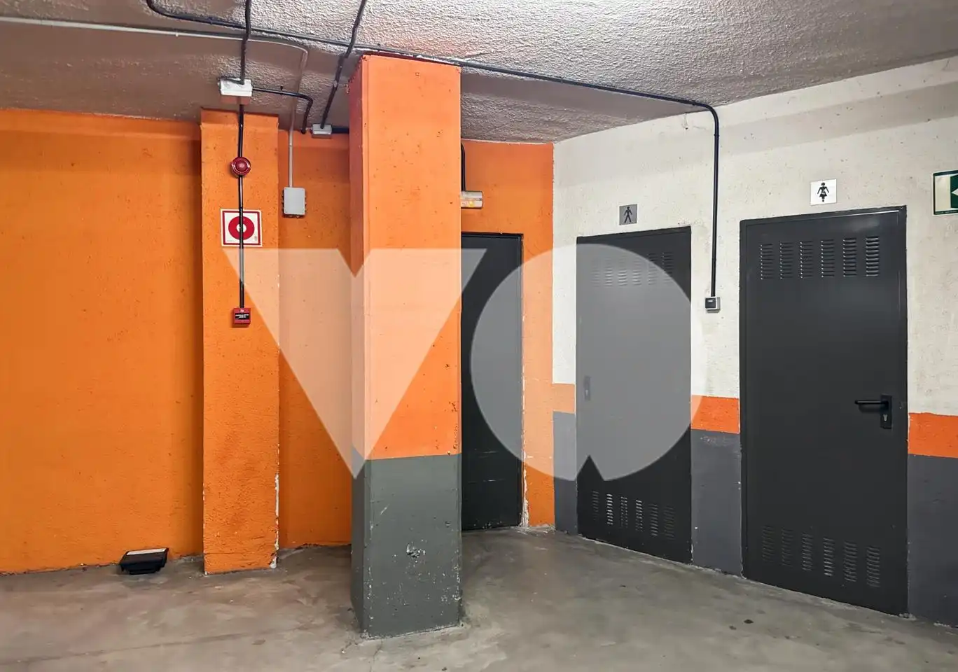 Parkplatz von Wohnung zum Verkauf in Madrid mit Klimaanlage und Möbliert