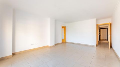 Foto 5 de Piso en venta en C/ N'emili Llopis, Centro - El Castillo, Sagunto / Sagunt