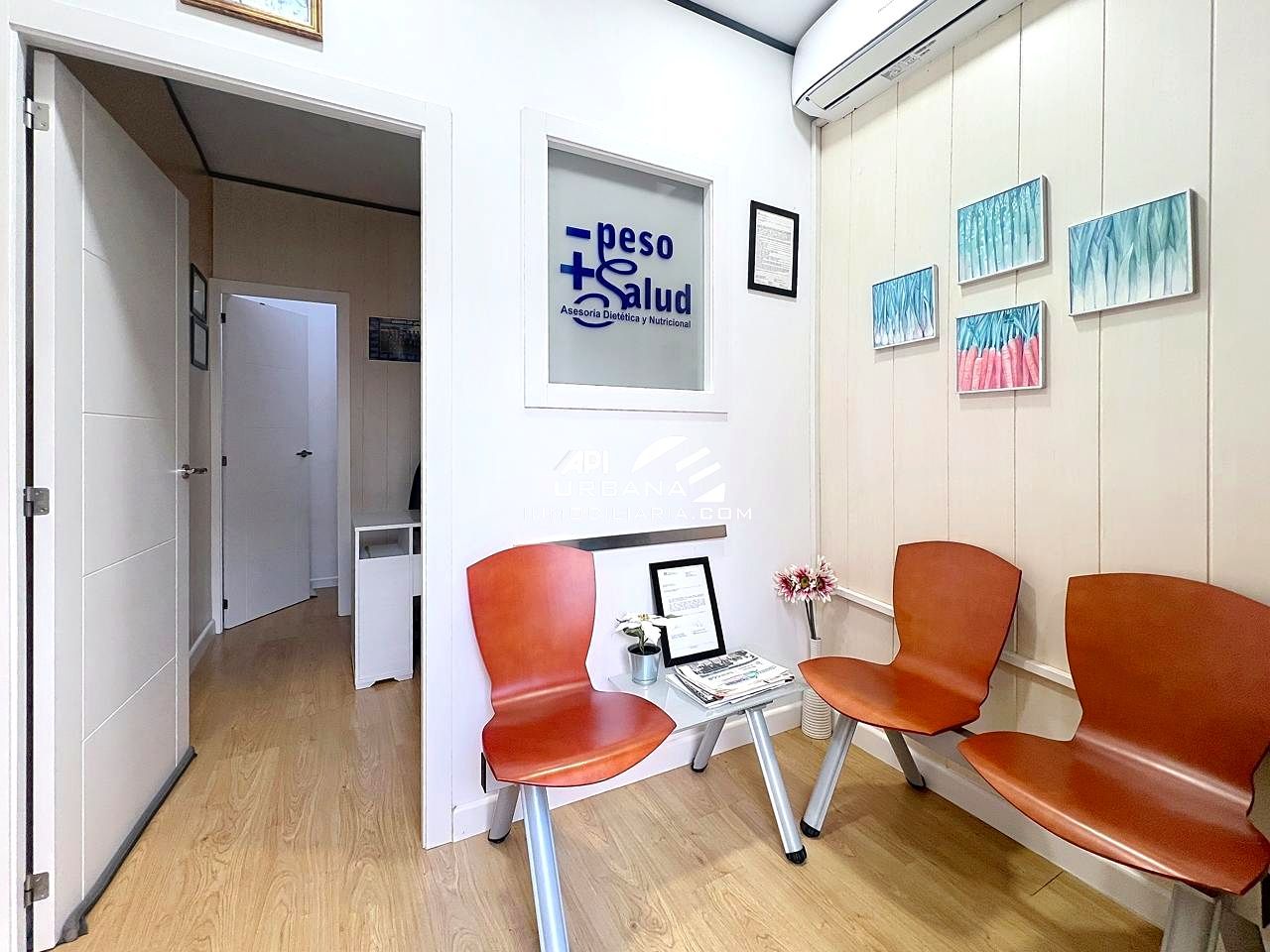 Local en venda en Lucena amb Aire condicionat