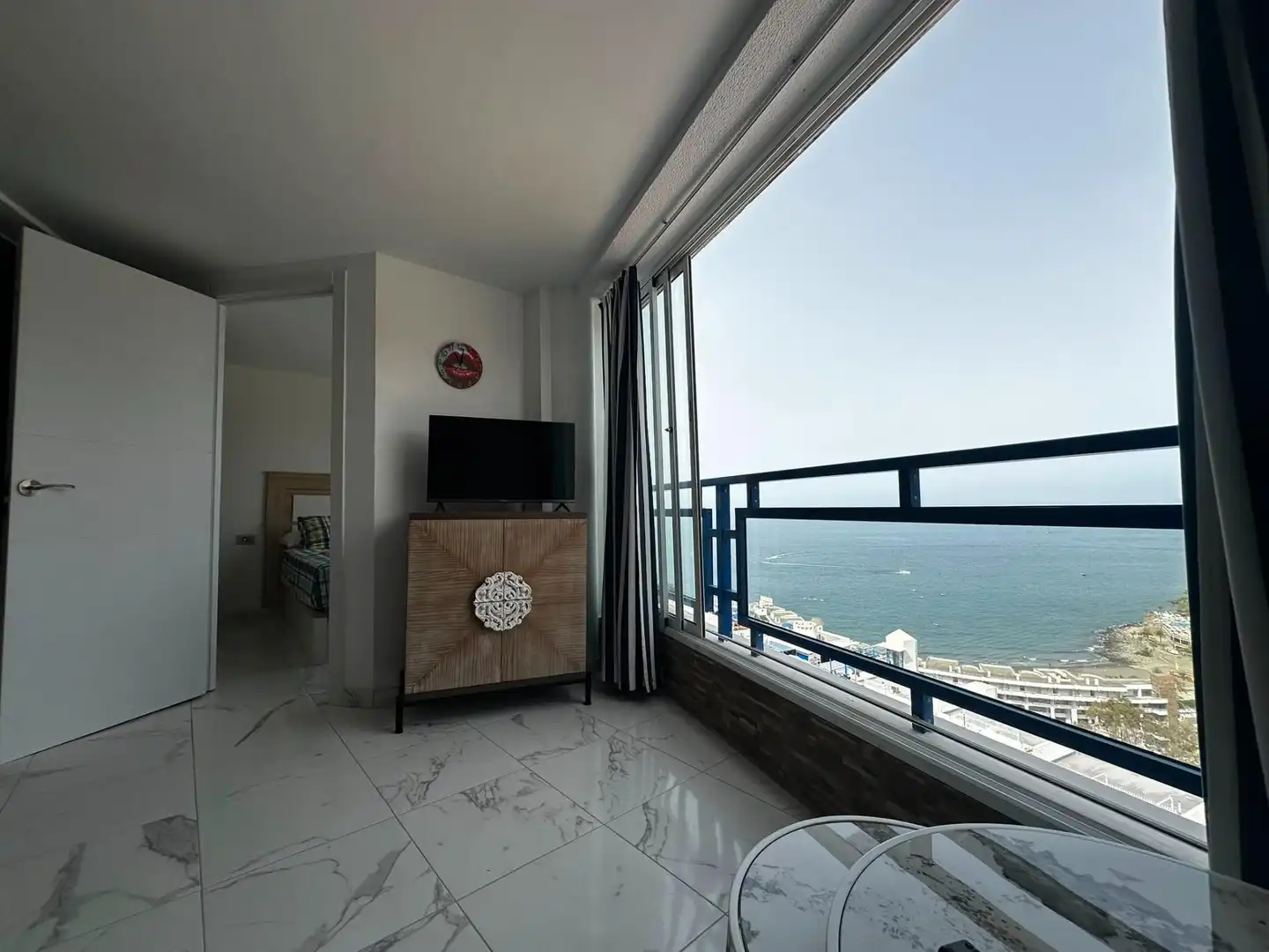 Habitación de Apartamento de alquiler en Mogán con Amueblado, Balcón y Piscina comunitaria