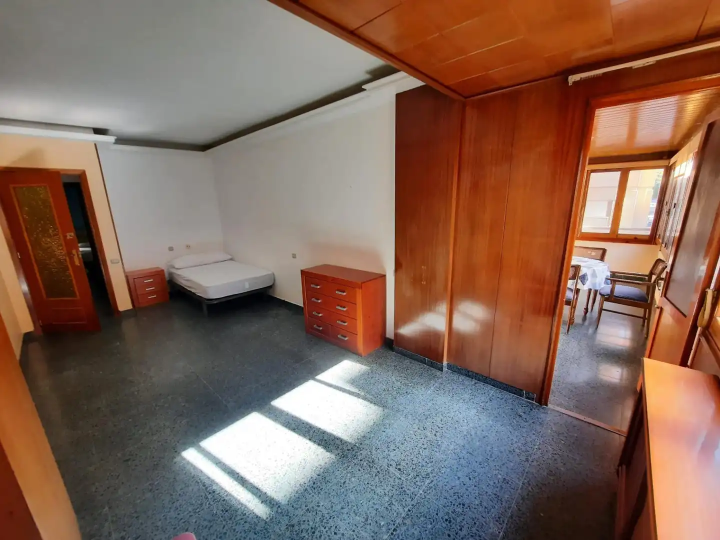 Wohnung zur Miete in Almansa mit Heizung und Möbliert