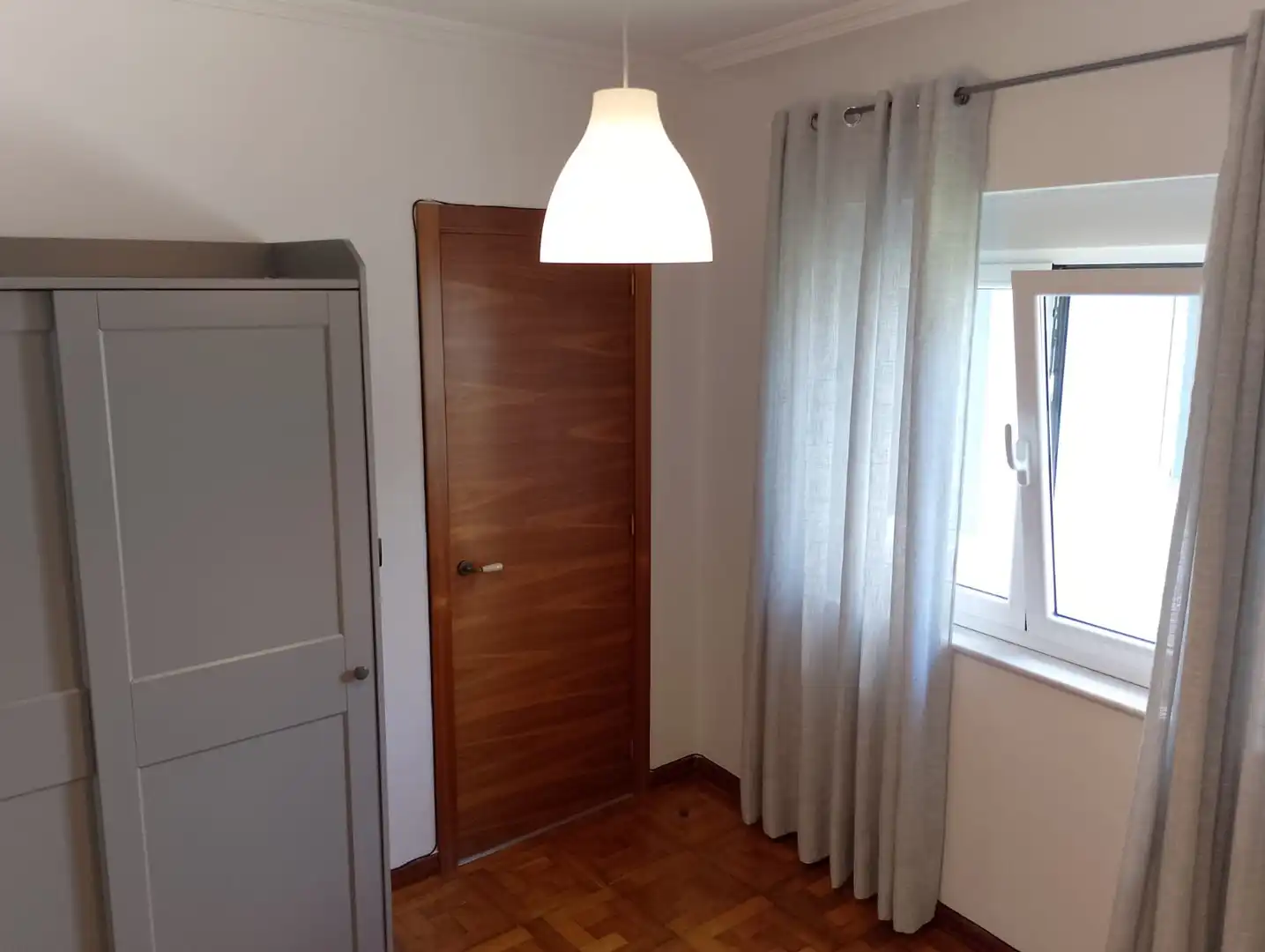 Habitación de Piso en venta en Viveiro con Calefacción, Amueblado y Balcón