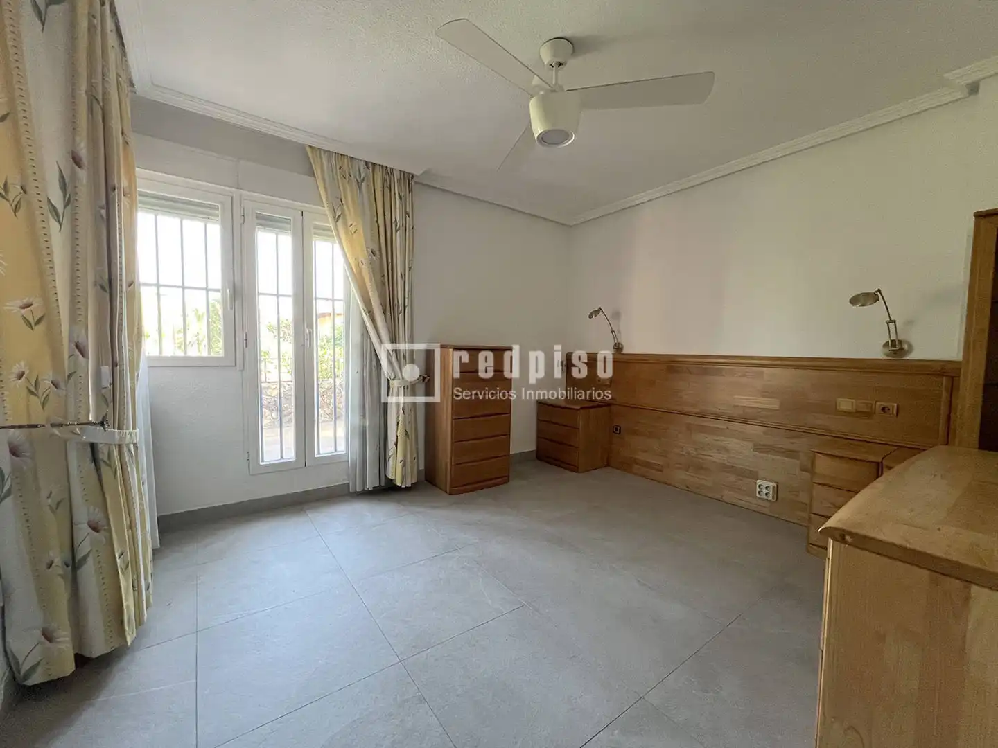 Schlafzimmer von Haus oder Chalet zur Miete in Madrid mit Heizung, Privatgarten und Terrasse