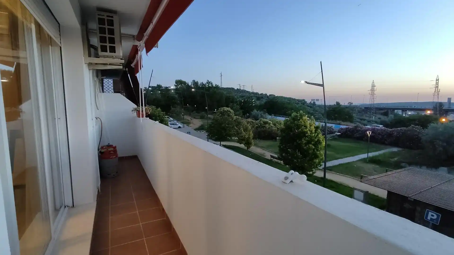 Terraza de Piso en venta en Lucena con Aire acondicionado, Piscina y Balcón