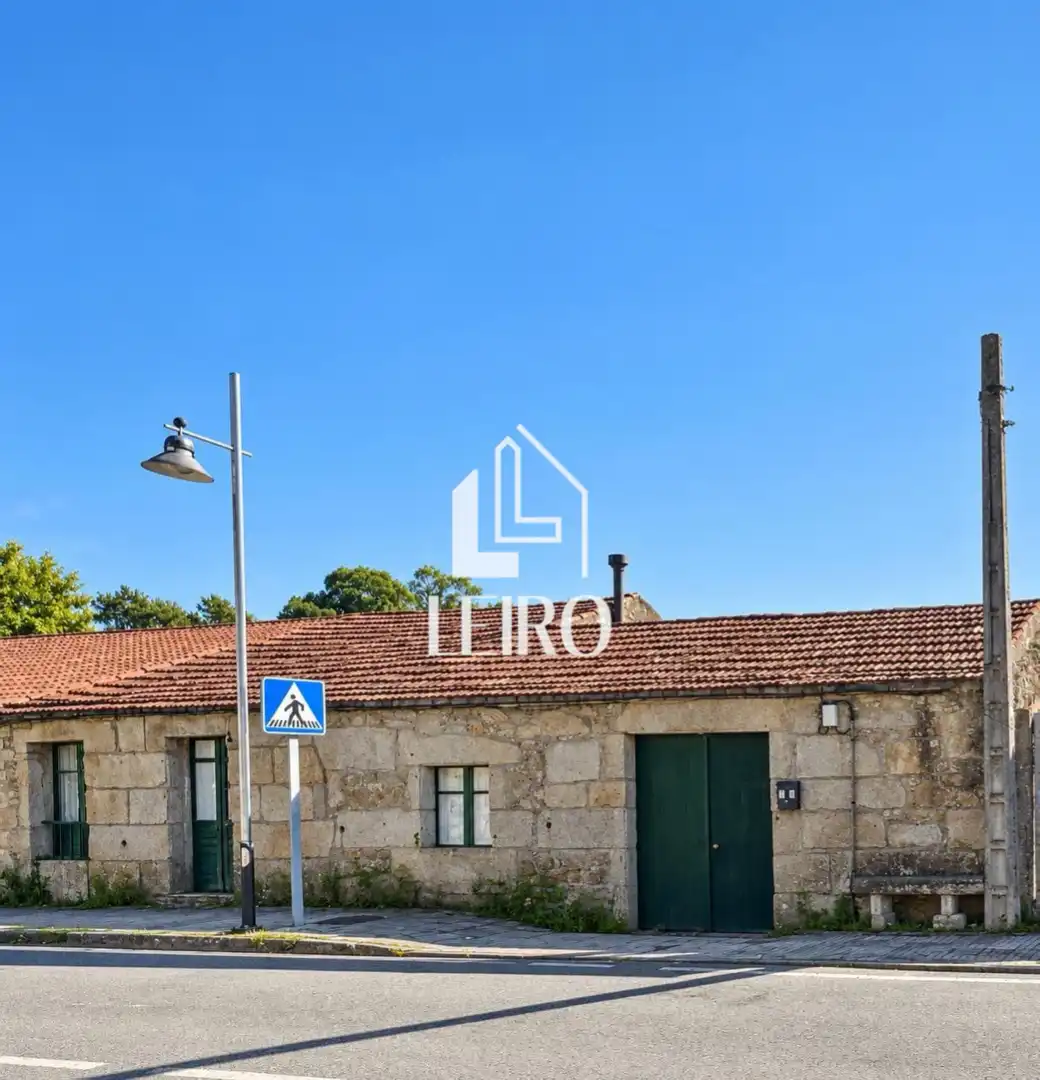 Casa amb jardí en venda a Vilanova de Arousa