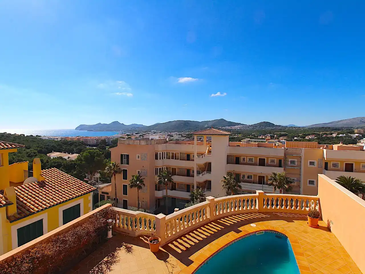 Exterior view of Houses for sale in Capdepera  with Air Conditioner, Swimming Pool and Balcony