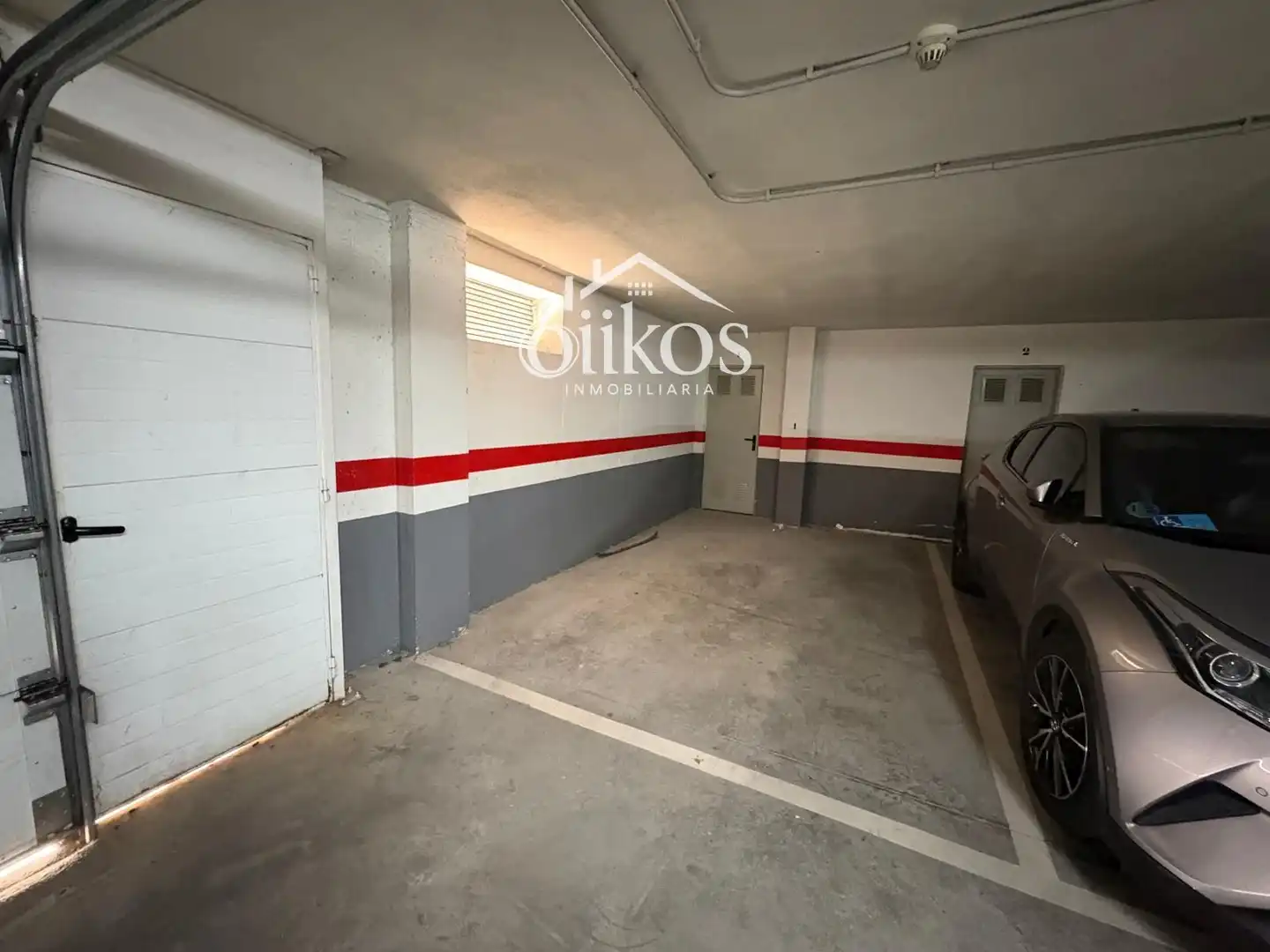 Parking de Piso en venta en Villamayor con Calefacción, Trastero y Balcón