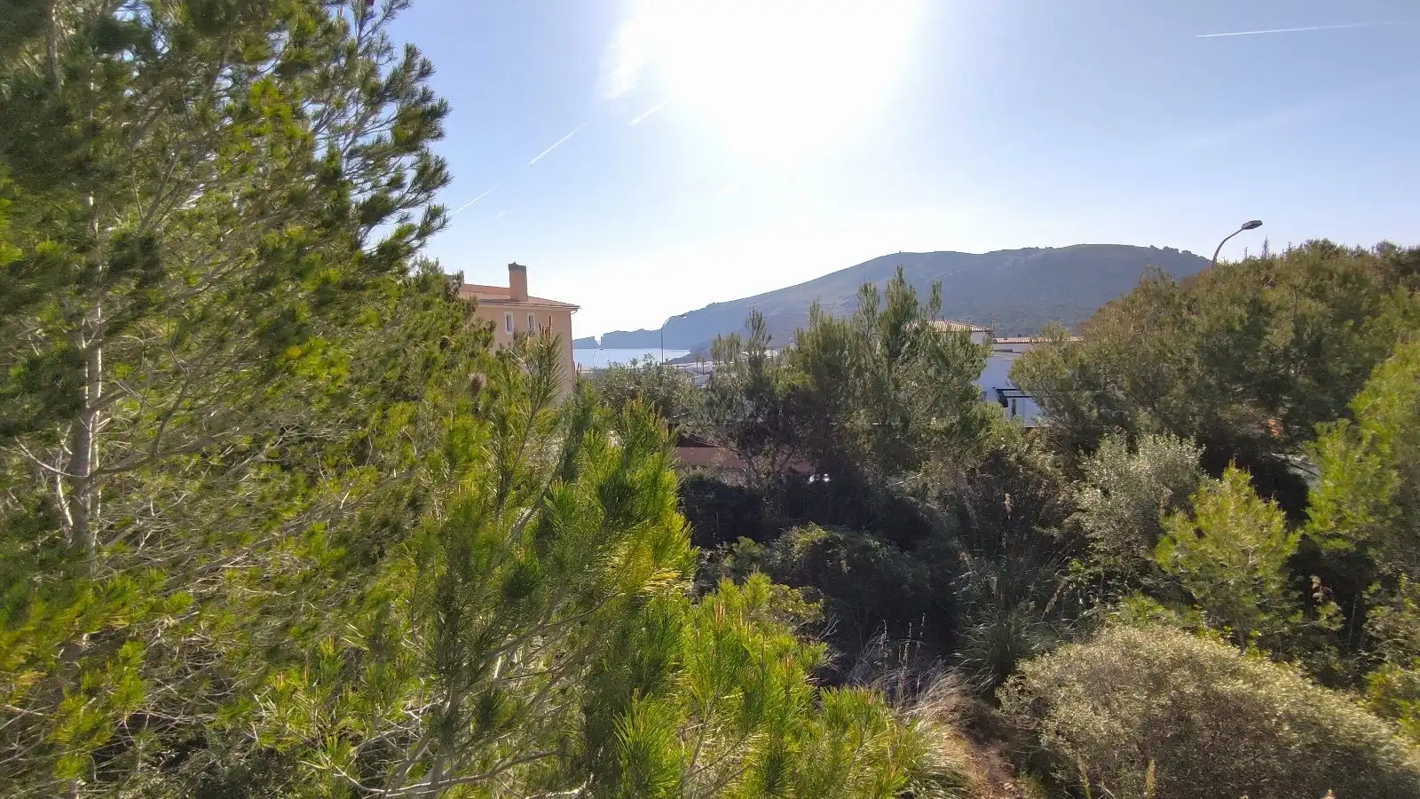 Land for sale in Cala Mesquida
