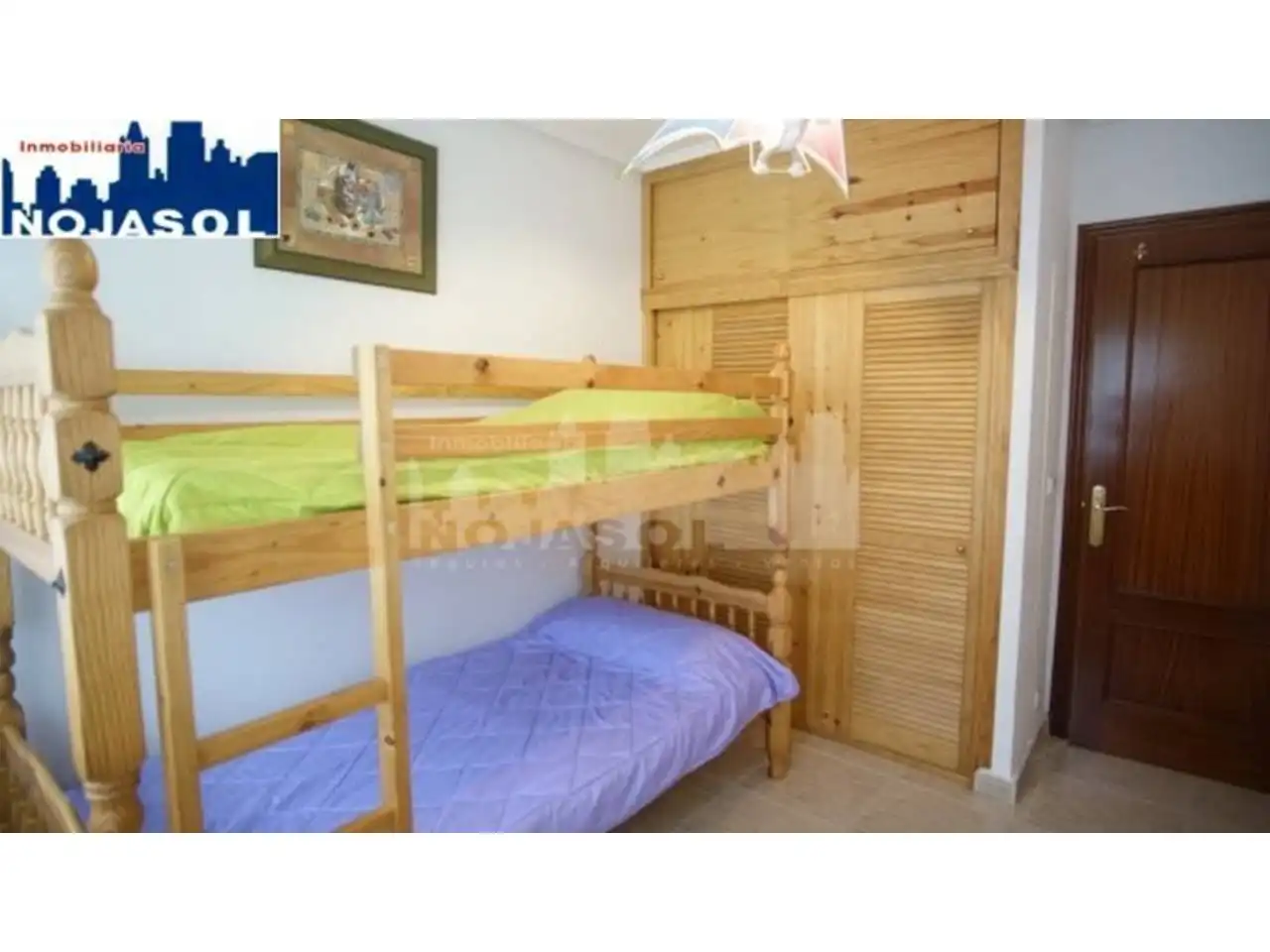 Dormitori de Apartament de lloguer en Noja amb Calefacció, Terrassa i Traster