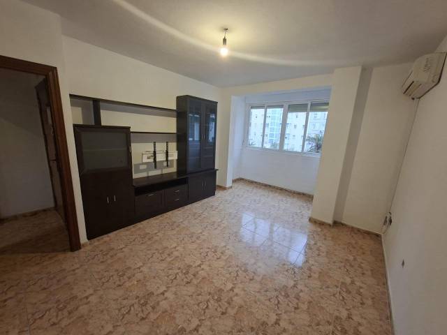 Piso en Alquiler en De Arroyo De Fontarrón en Fontarrón