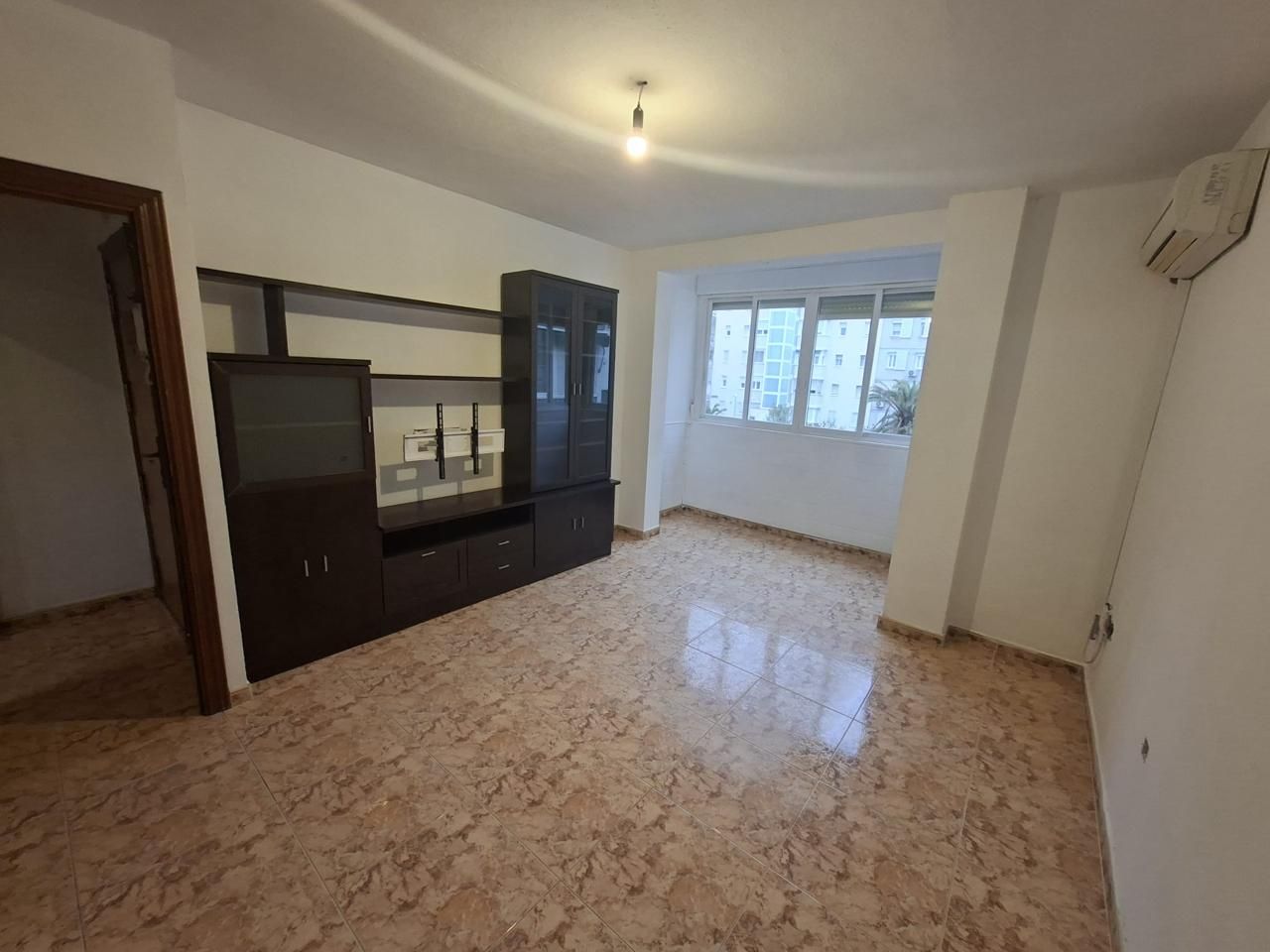 Bedroom of Flat to rent in  Madrid Capital  with Air Conditioner and Heating