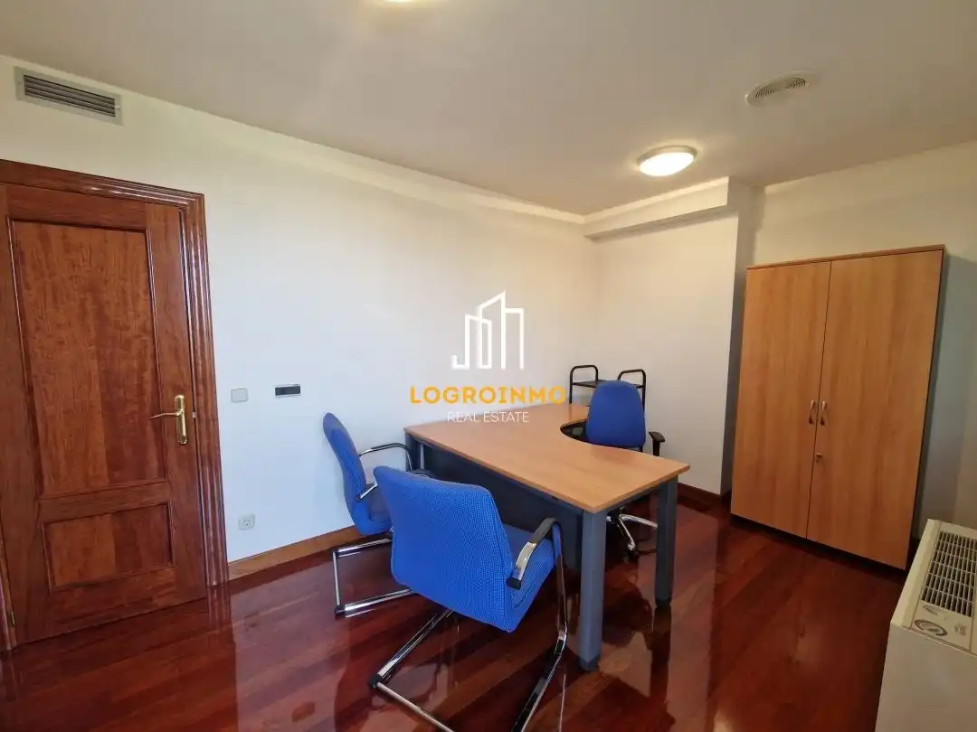 Ufficio con ascensore in vendita a Centro, imagen 8