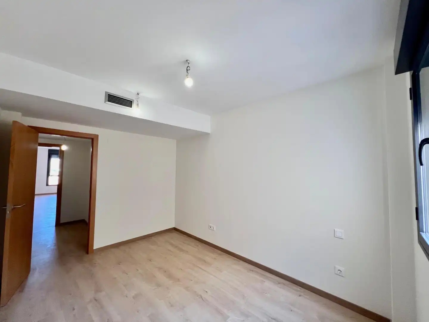 Flat for sale in Cadrete, Zaragoza