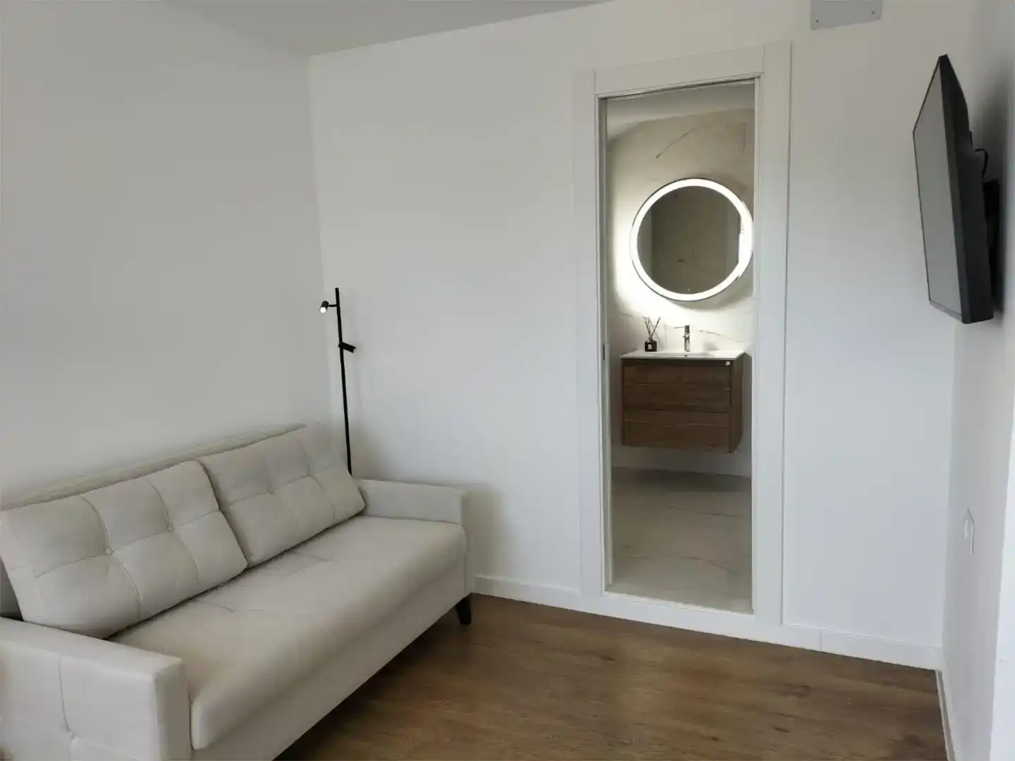 Badezimmer von Wohnungen zur Miete in Málaga Capital mit Klimaanlage