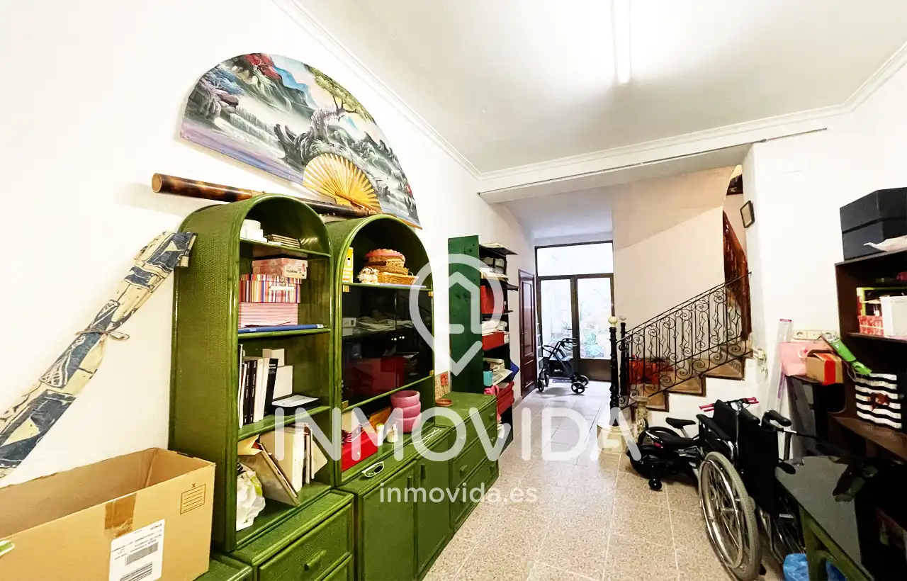 Haus mit Terrasse zum Verkauf in Plaça de la Trinitat, imagen 2