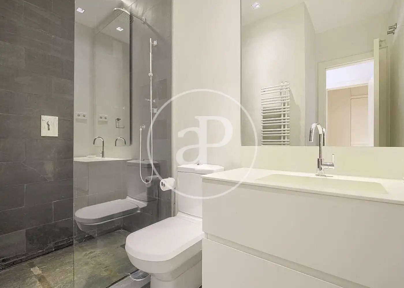Flat with terrace to rent in Calle del Príncipe de Vergara, imagen 10