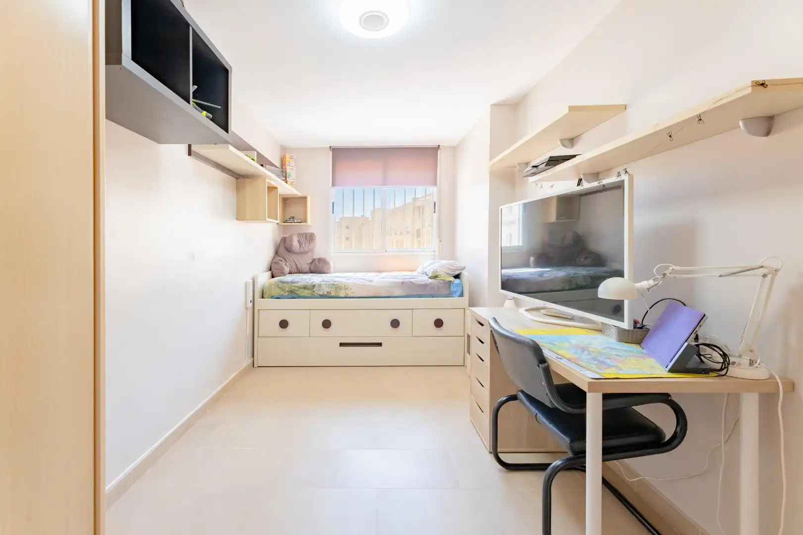 Habitación de Piso de alquiler en Catarroja con Aire acondicionado, Calefacción y Amueblado