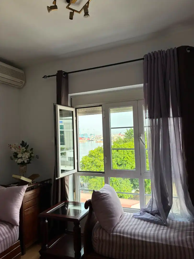 Terraza de Piso en venta en Algeciras con Aire acondicionado, Amueblado y Horno