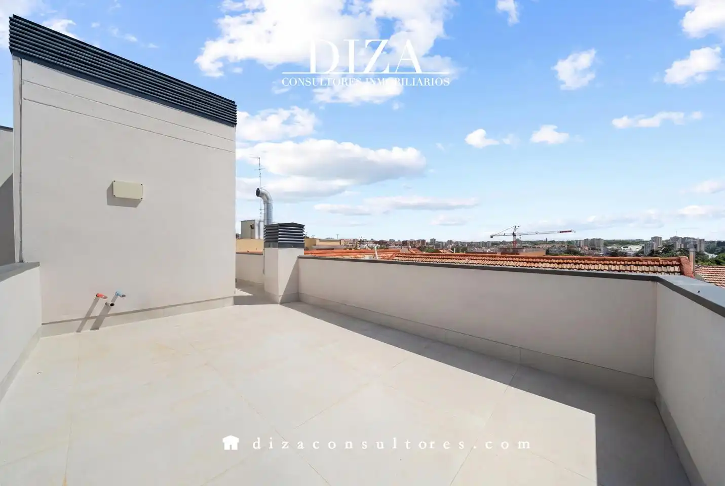 Terrassa de Dúplex en venda en Madrid amb Aire condicionat, Calefacció i Terrassa