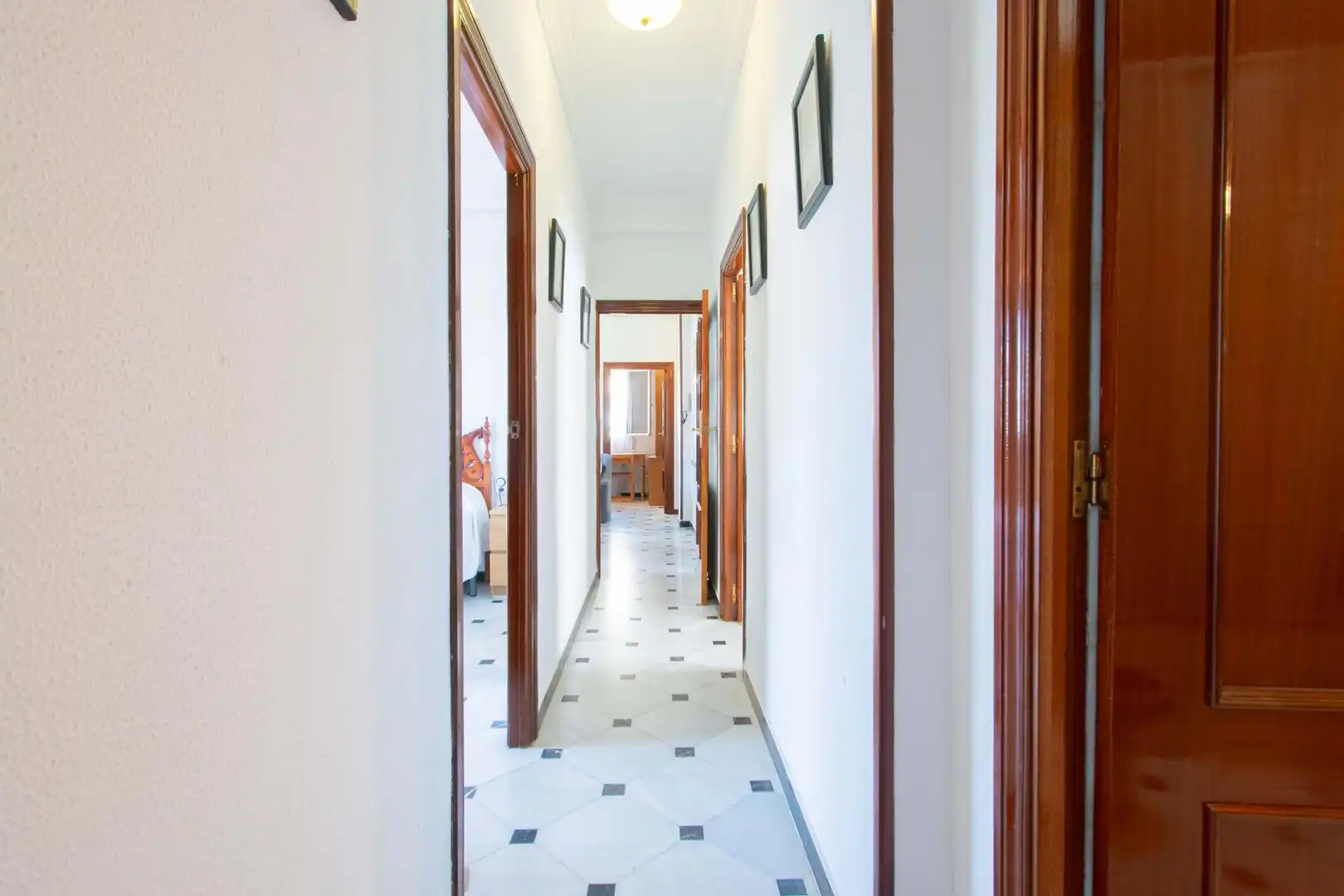 Flat for sale in Sevilla  with Air Conditioner, Heating and Terrace