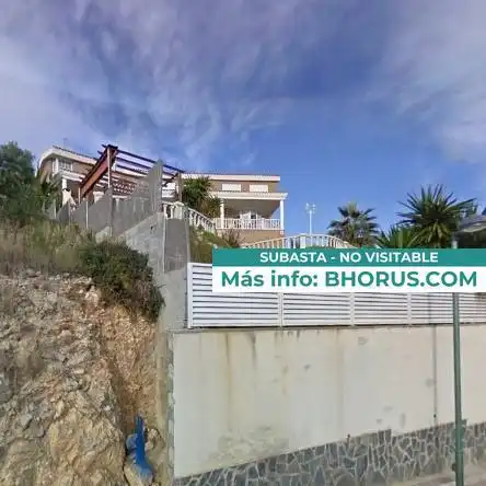 Casa con jardín en venta en ESPARRAGUERA 64, imagen 2