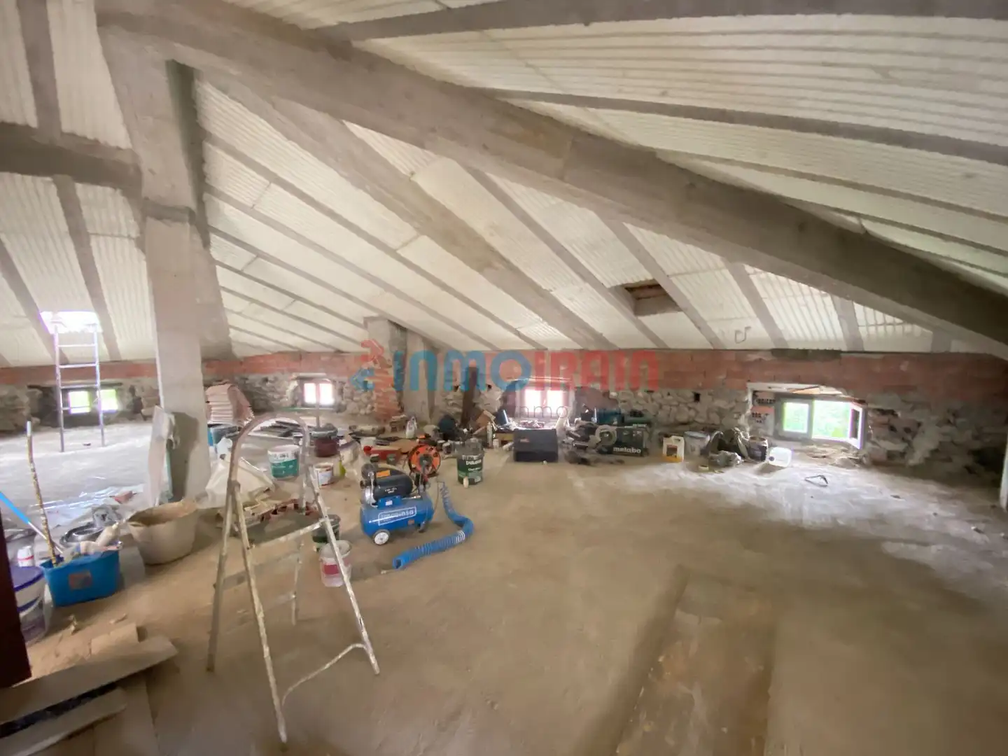 Piso en venta en Segura con Trastero