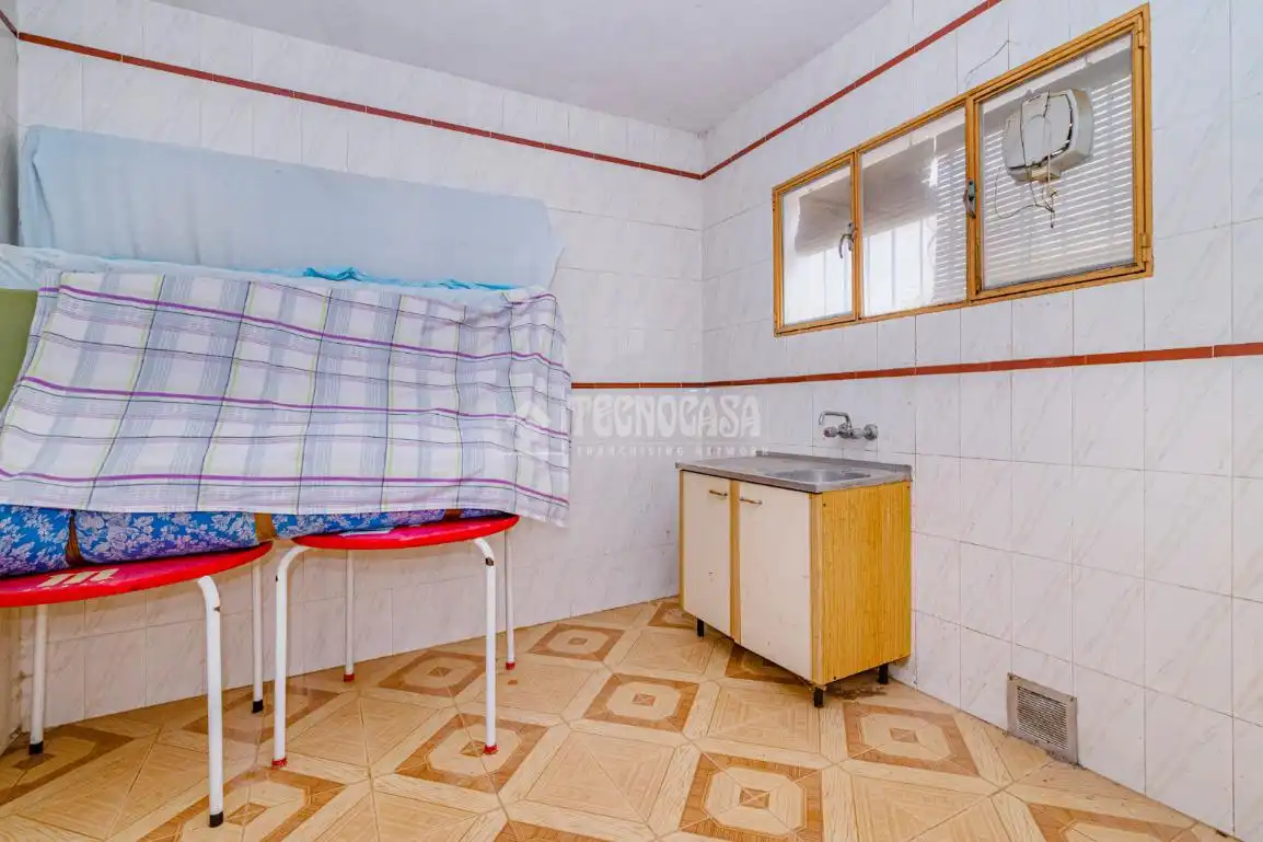Dormitori de Casa adosada en venda en Loja amb Terrassa