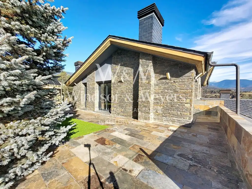 Vista exterior de Casa o chalet en venta en Montferrer i Castellbò con Calefacción, Amueblado y Horno