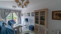 Living room of Flat for sale in Almuñécar  with Air Conditioner, Parquet flooring and Terrace