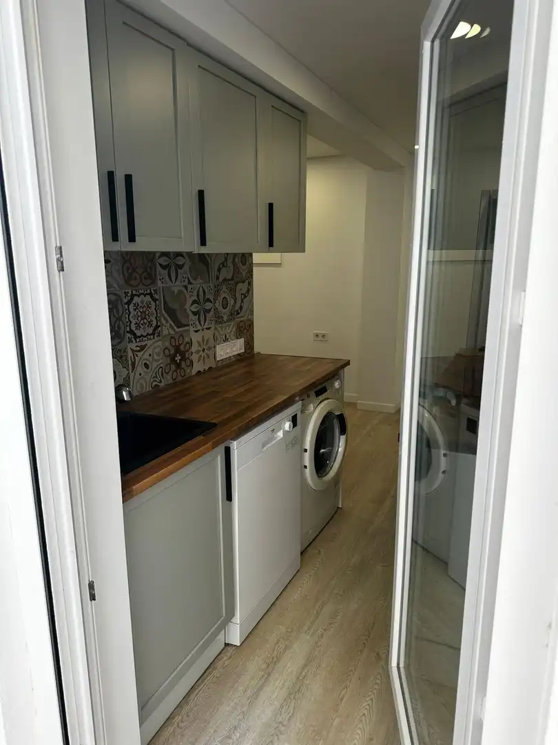 Cuina de Pis en venda en Valencia amb Aire condicionat, Terrassa i Balcó